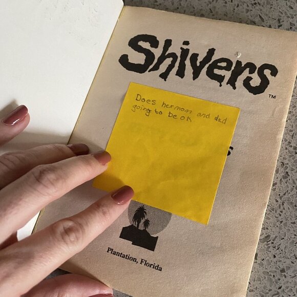 Rare Vintage Book Shivers Creepy Clothes by MD Spenser 1997 paperback htf - Picture 6 of 9